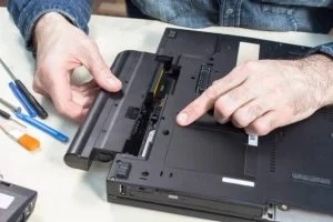 Laptop-Battery laptop battery repair and sale